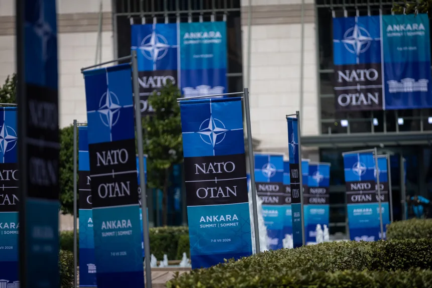 Samiti në Ankara  Shqipëria pritet të firmosë krijimin e Bankës së Mbrojtjes bashkë me 9 vende aleate të NATO s