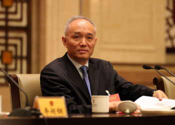 Kush është njeriu që mund të zëvendësojë Xi Jinping? Emri që po fiton gjithnjë e më shumë pushtet në Kinë