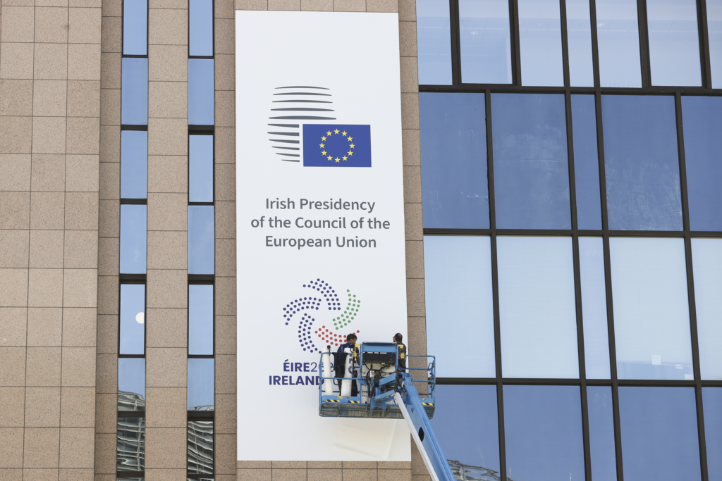BE nën drejtimin e Irlandës  çfarë ndryshon për 27 vendet anëtare 