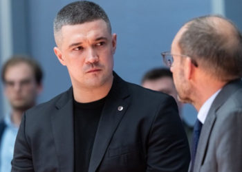 Si “mbreti i dronëve” Fedorov u kthye në kërcënim politik për Kievin