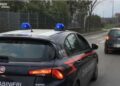 I tradhtoi detaji në makinë/ Shqiptari dhe italiani ndalohen me kokainë dhe para cash