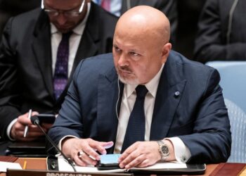 Rusia kërkon ekstradimin e ish-kryeprokurorit që kërkoi arrestimin e Putinit