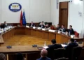 “Mbylle gojën o legen”/ Plas debati te Komisioni i ‘Zgjedhores’, Manja i kthehet ashpër Ivi Kasos