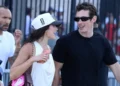 Pas dasmës luksoze, Dua Lipa dhe Callum Turner tërheqin vëmendjen në finalen e Botërorit (FOTO)