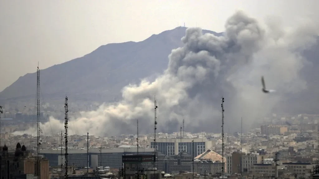 SHBA godet Iranin! Deti i Kuq kthehet në front të ri lufte, ja çfarë po ndodh në Lindjen e Mesme pas kërcënimeve të Trumpit