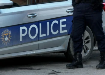 Në aksion për inspektimin e lidhjeve të paligjshme, qëllohen me armë zjarri punonjësit e ujësjellësit në Mitrovicë