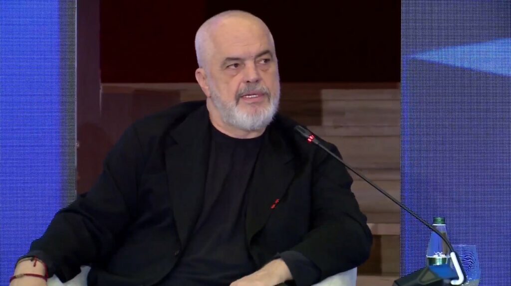  Njerëzit ndihen të fyer  madje të poshtëruar   Rama flet për problemet në administratë