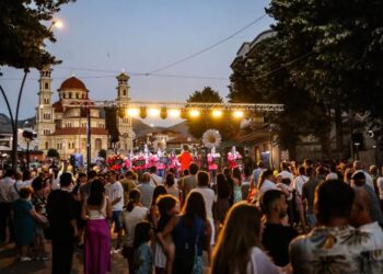 Rama ndan pamje nga Korça: Mbi 200 muzikantë, atmosferë të jashtëzakonshme. Një festë e muzikës, kulturës dhe traditave