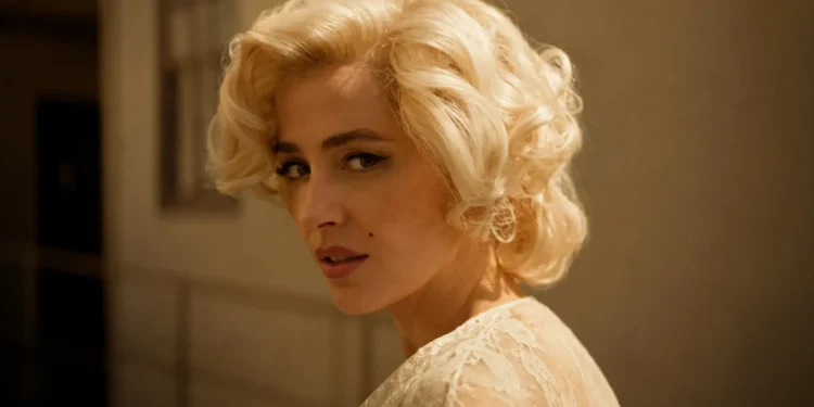 Dakota Johnson shndërrohet në Marilyn Monroe për filmin “Flesh Impact”, një projekt që shënon 100-vjetorin e lindjes së ikonës