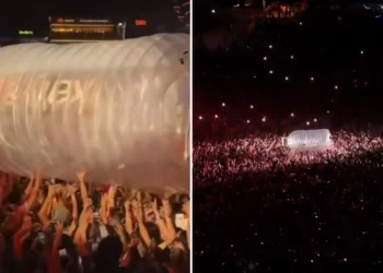 Video/ Katy Perry bllokohet në një shishe gjigante gjatë koncertit, momenti bëhet viral