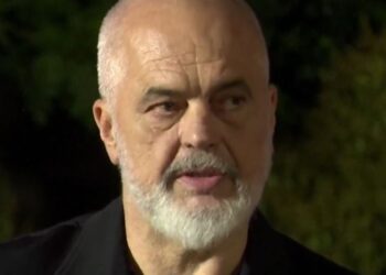 “Transformimi nuk ndalet”, Rama: Ushtarakët më parë, të nënvlerësuar! Sot përkujdesje e veçantë për ta.