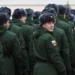 Rusia rekruton me forcë burra për të mbushur radhët në luftë!