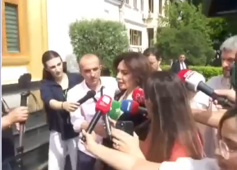 Spiropali  Duhet të merremi me veten  jo me protestuesit  Diskutimet në Kuvend duhet të sjellin zgjidhje konkrete