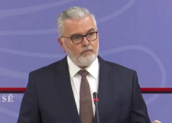 Alarmi për stokun e dosjeve të pashqyrtuara, Gogu mbledh institucionet e drejtësisë në takim