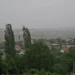 Moti i keq ‘godet’ qarkun e Kukësit! Rrëshqitje dherash në Tropojë, bllokohen segmente rrugore
