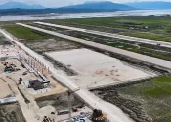 Pikëpyetje mbi financimin e Aeroportit të Vlorës: Kredia 100 milionë euro dhe transparenca e munguar e investitorëve