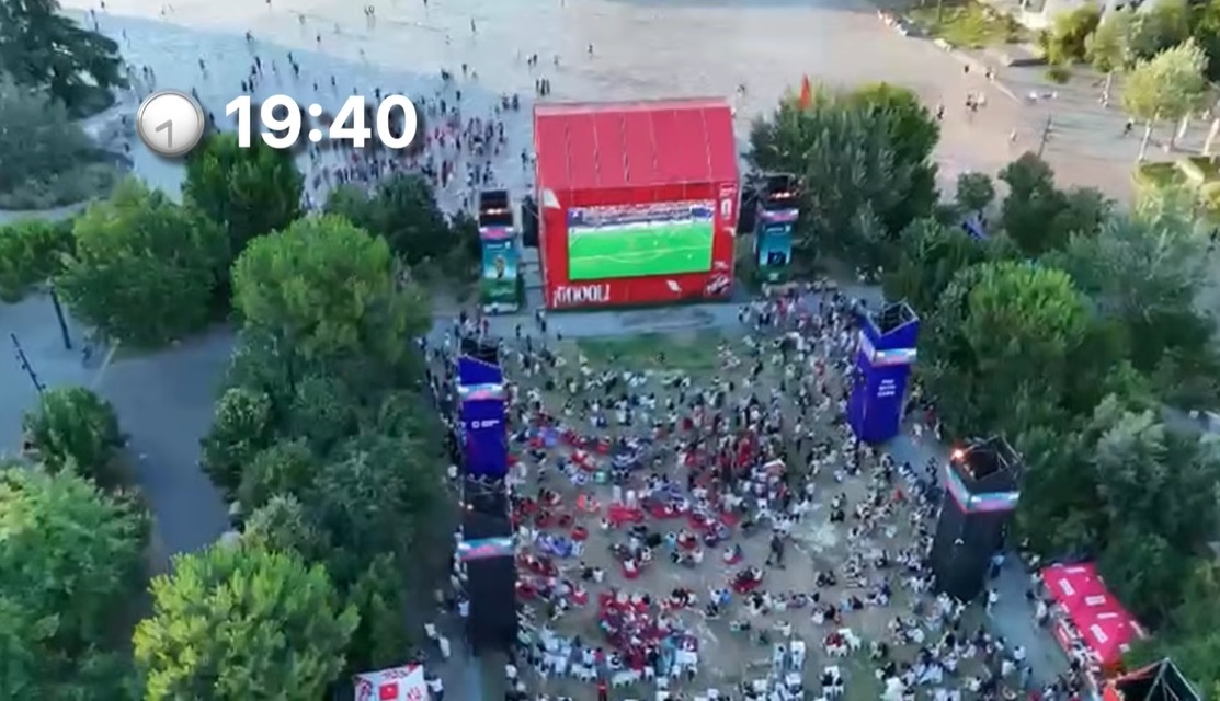 Tkurret protesta në ditën e 38 ë  pamjet me dron në orën 19 40 tregojnë prani më të lartë qytetarësh në FanZonë