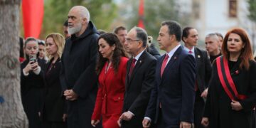 “S’mund të marrin më shumë se Rama, Begaj dhe Peleshi”, PS propozon rritjen e pagave të gjyqtarëve me 0.02%