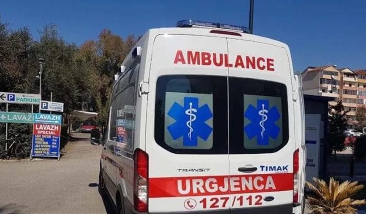 Aksident tragjik në Durrës  makina përplas 66 vjeçarin  humb jetën në spital