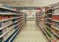 Greqia ul çmimet për familjet dhe shtresat në nevojë, mbi 1,660 produkte më lirë në supermarkete
