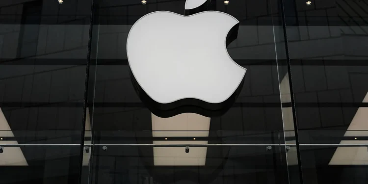 Kush është njeriu që do ta udhëheqë Apple në botën e inteligjencës artificiale? -