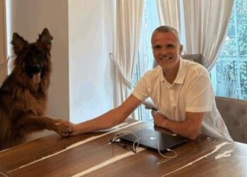 Si hyri Ermal Beqiri në botën e biznesit, nga analiza e videos Meta-Prifti, pasuritë luksoze dhe tenderat nga AKSHI