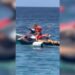 12-vjeçari kapet duke drejtuar një Jet Ski në Dhërmi, Policia gjobit me 10 mijë lekë pronarin dhe bllokon mjetin lundrues