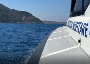 Policia forcon kontrollet në Gjirin e Vlorës, 32 mjete të bllokuara dhe dy gjoba nga 500 mijë lekë gjatë korrikut