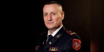 Dorëhiqet nga detyra kreu i Shërbimit Zjarrfikës: E pashë të arsyeshme të…