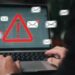 Rikthehen mashtrimet me SMS dhe WhatsApp, Policia paralajmëron: Mos klikoni linqet, rrezikohen llogaritë bankare
