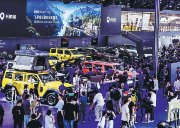 FOTO / Eventi i automobilave ofron një perspektivë kyçe të tregut