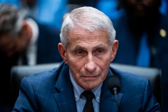 Komisioni i Senatit voton për referimin penal të Dr  Anthony Fauci në Departamentin e Drejtësisë