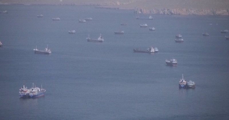 Tensione të larta në Hormuz  Irani vendos kushte për hapjen e ngushticës  Pezeshkian  Nëse SHBA heq bllokadën  do ta hapim