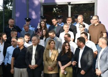 PDK dhe Aleanca bllokojnë sërish hyrjen e Qeverisë, kërkojnë konstituimin e Kuvendit të Kosovës