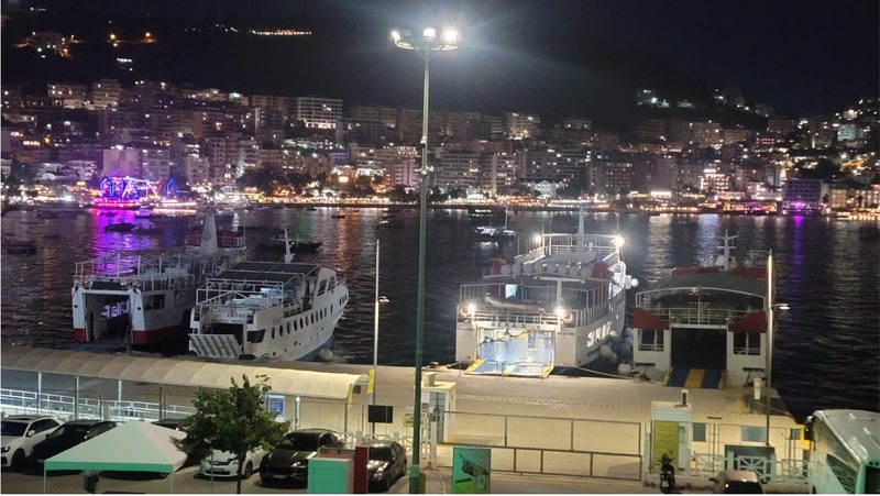 Saranda   miniera e floririt  me 170 hotele