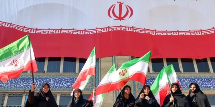Përplasja me SHBA rëndon Iranin! Presidenti Pezeshkian: Beteja më e madhe është ekonomia -