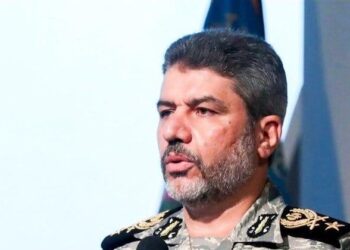 Irani ndryshon doktrinën ushtarake: Nga mbrojtëse në sulmuese, shpërblime për kapjen e trupave amerikane -
