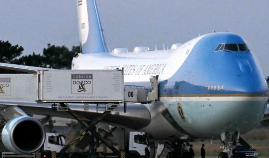  Arratisje  sekrete nga Turqia  Trump u fsheh në kamionin e ushqimit dhe ndërroi avionin