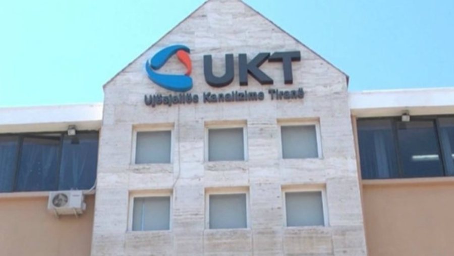 Zjarret në Priskë dhe Farkë  ndërpritet furnizimi me ujë në disa zona