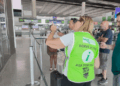 “Zjarri” i Tokës që prish pushimet, kufizime në Aeroportin e Katanias, probleme në Siçili