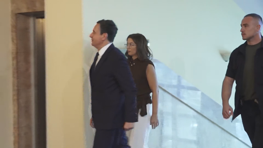 Haxhiu mbledh Kurtin dhe partitë e koalicionit për presidentin  PDK  LDK e Aleanca bojkotojnë takimin