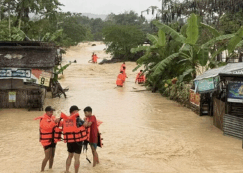 23 të vdekur nga cikloni tropikal në Filipine -
