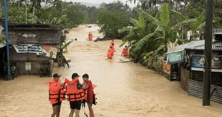 23 të vdekur nga cikloni tropikal në Filipine -