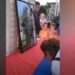 Pamje tronditëse në Bosnje, qindra serbë nderojnë Mlladiçin si hero dhe brohorasin emrin e “Kasapit të Bosnjës”