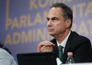 Kundërshtimet për reformën territoriale, Boçi i përgjigjet Ramës: Për ‘kalorësin’ që ecën mbi gomar