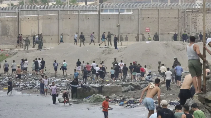 Kriza e emigrantëve në Ceuta  BE thërret ministrat e Brendshëm në mbledhje urgjente