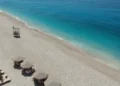 Turistja gjermane humbi jetën në Palasë, Policia e Vlorës jep detaje: Dyshohet nga arresti kardiak