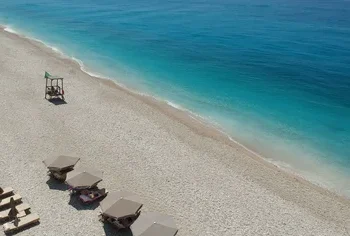 Turistja gjermane humbi jetën në Palasë, Policia e Vlorës jep detaje: Dyshohet nga arresti kardiak