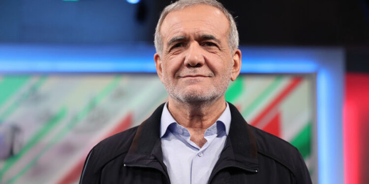 Pezeshkian raportohet se u takua me Udhëheqësin Suprem Khamenei: Do të publikojmë edhe pamje -
