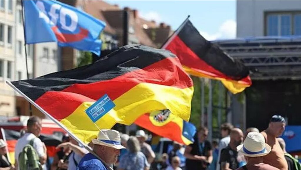 Berlini ndryshon kurs  AfD kryeson garën para zgjedhjeve